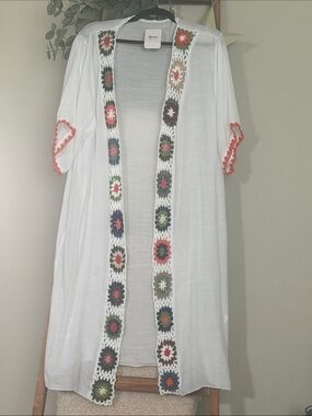 Bon Voyage White Cover-Up with Granny Squares